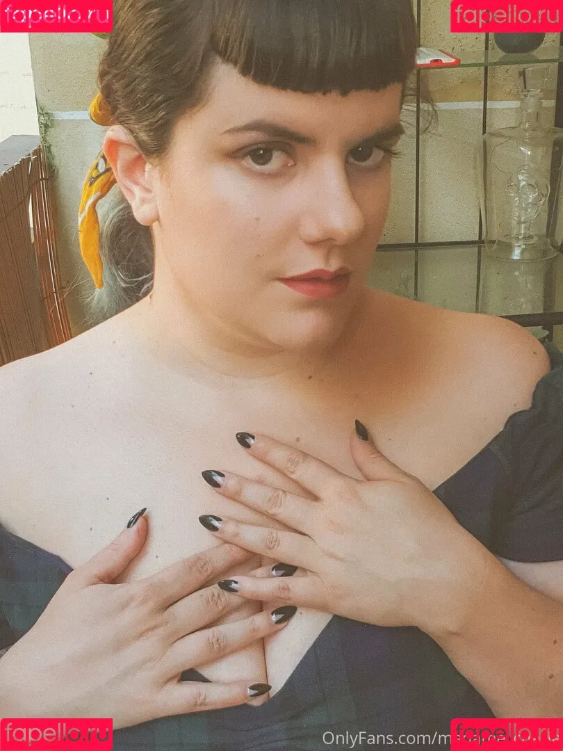 madame_cherie / madmoisellecherie Onlyfans Photo Gallery 