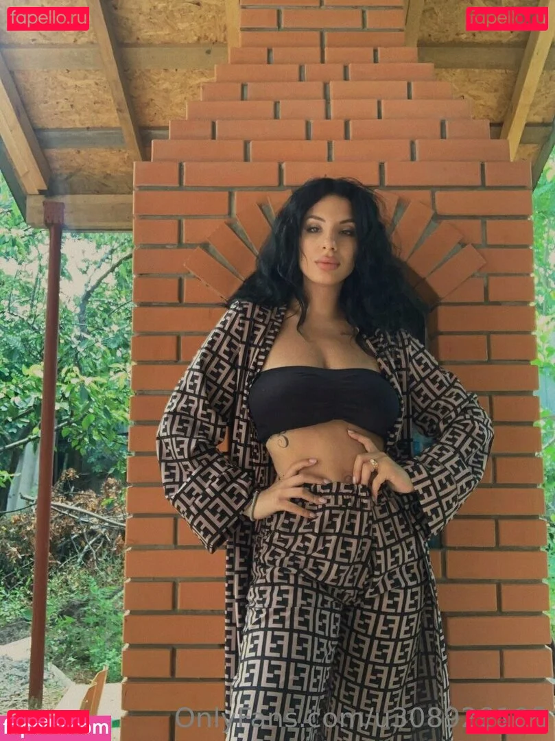 veronica_black / veronica_blackkk Onlyfans Photo Gallery 