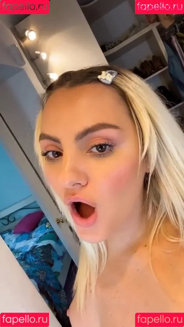 Alexandra Stan / alexandrastan Onlyfans Photo Gallery 