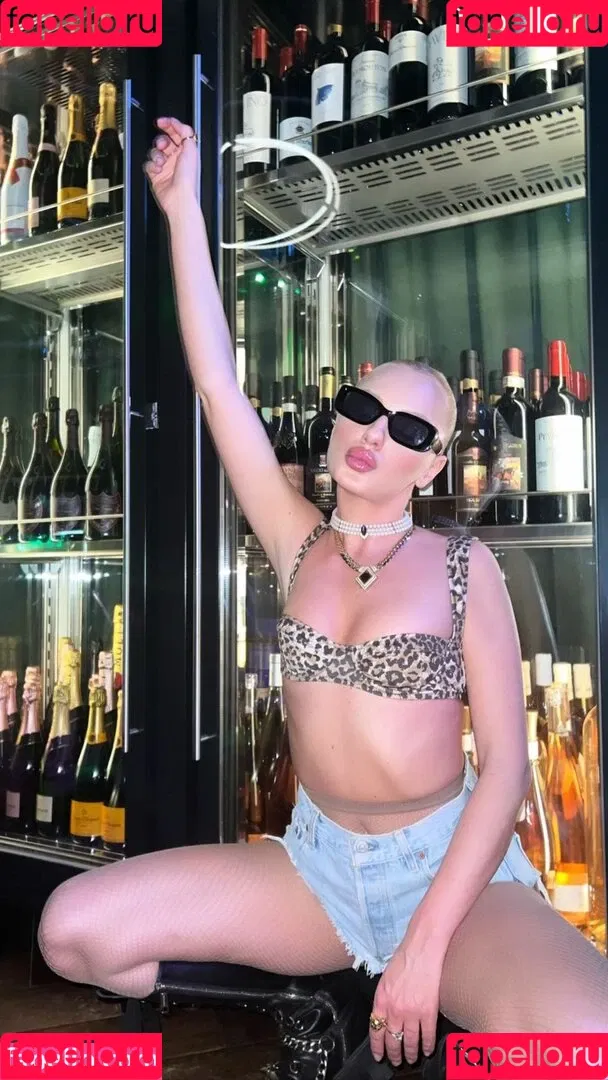 Alexandra Stan / alexandrastan Onlyfans Photo Gallery 
