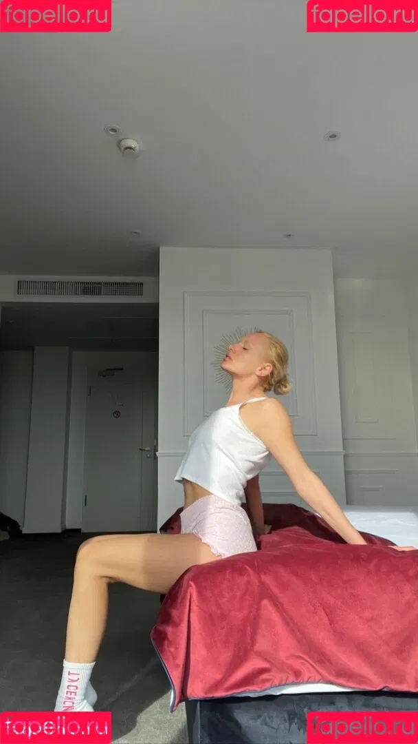 Alexandra Stan / alexandrastan Onlyfans Photo Gallery 