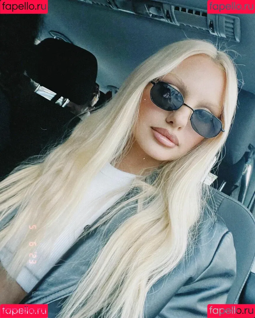 Alexandra Stan / alexandrastan Onlyfans Photo Gallery 