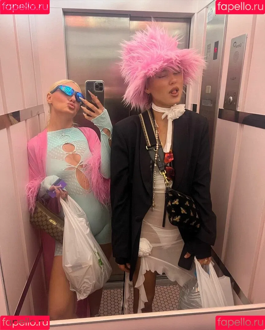 Alexandra Stan / alexandrastan Onlyfans Photo Gallery 