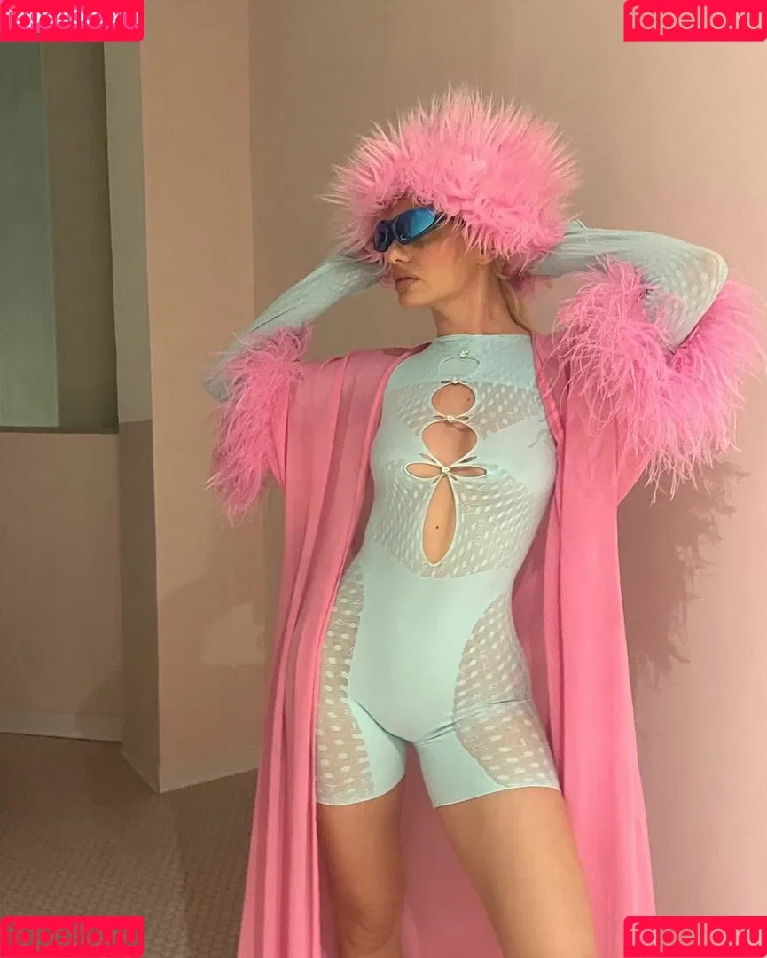 Alexandra Stan / alexandrastan Onlyfans Photo Gallery 