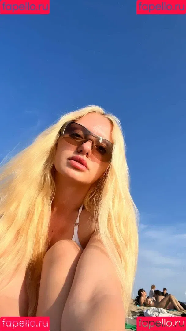 Alexandra Stan / alexandrastan Onlyfans Photo Gallery 