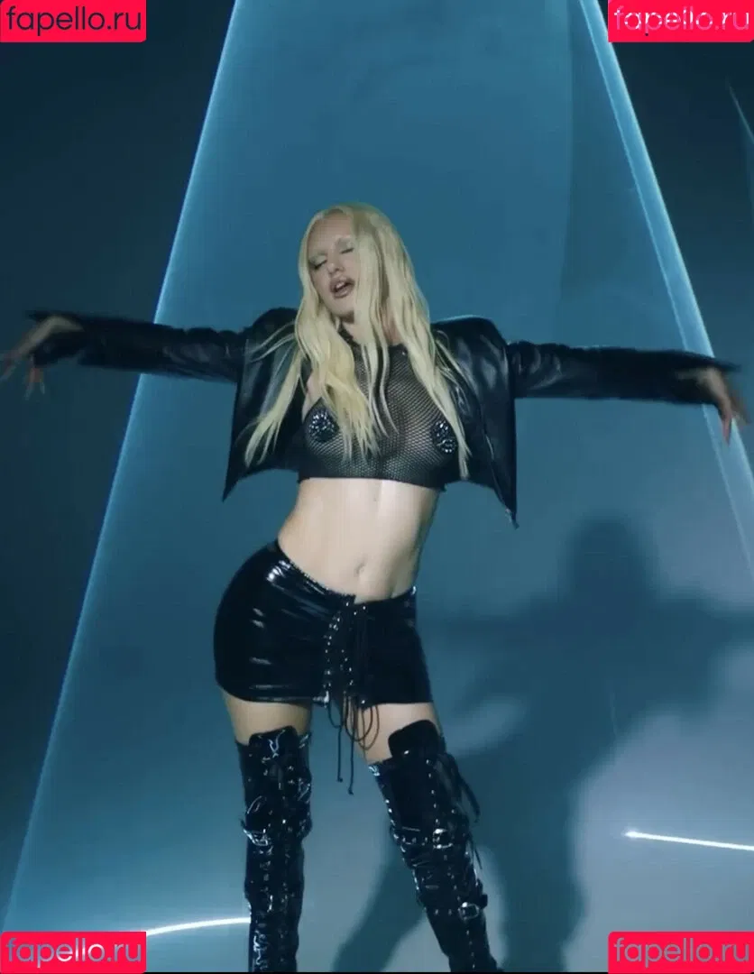 Alexandra Stan / alexandrastan Onlyfans Photo Gallery 