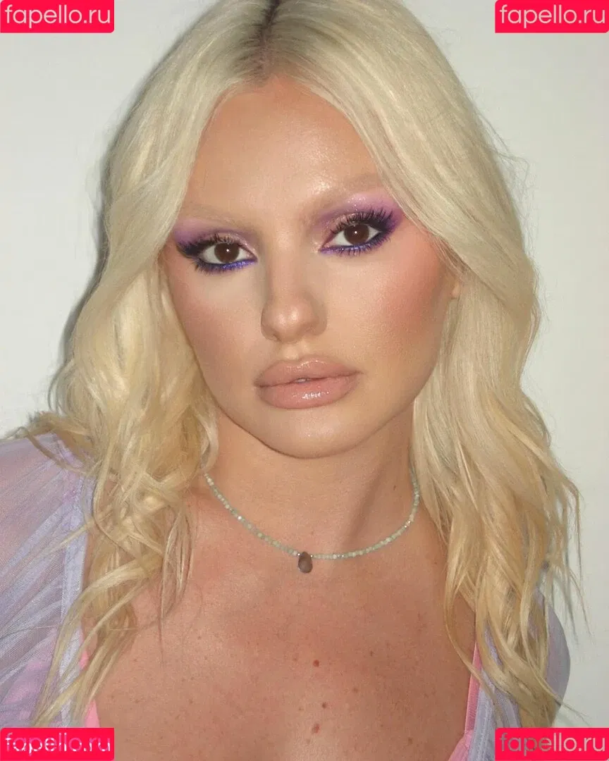 Alexandra Stan / alexandrastan Onlyfans Photo Gallery 