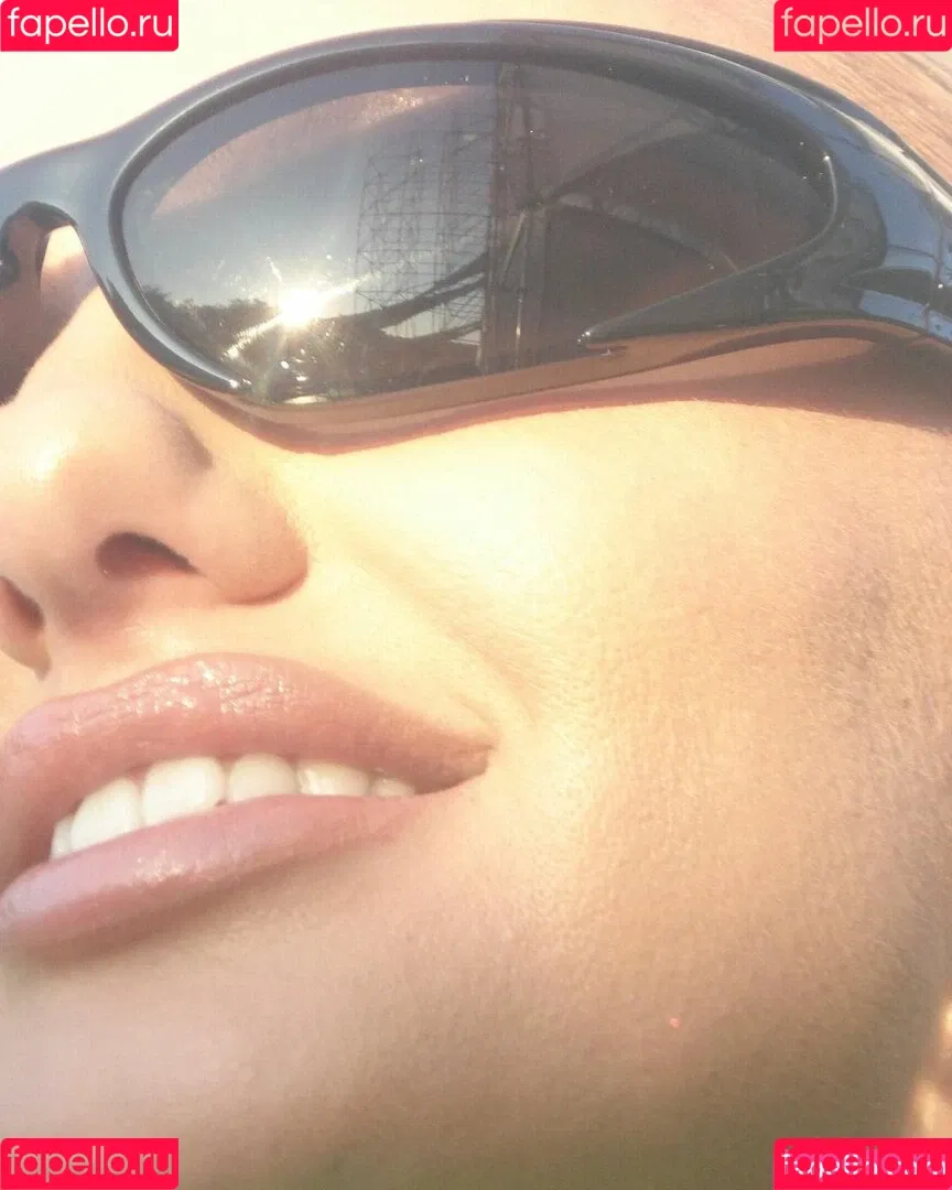 Alexandra Stan / alexandrastan Onlyfans Photo Gallery 