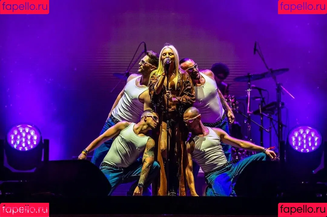 Alexandra Stan / alexandrastan Onlyfans Photo Gallery 