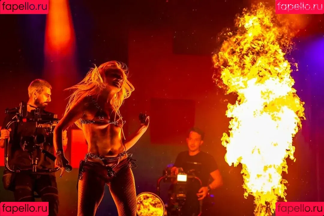 Alexandra Stan / alexandrastan Onlyfans Photo Gallery 