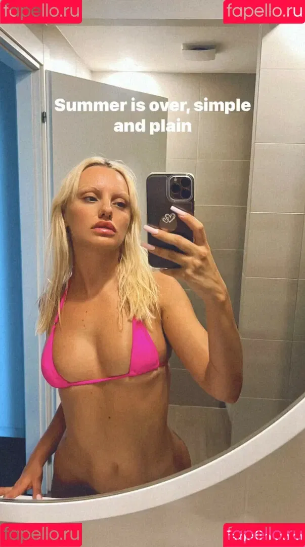 Alexandra Stan / alexandrastan Onlyfans Photo Gallery 