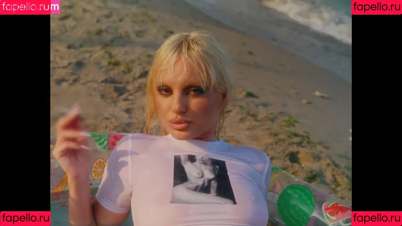 Alexandra Stan / alexandrastan Onlyfans Photo Gallery 