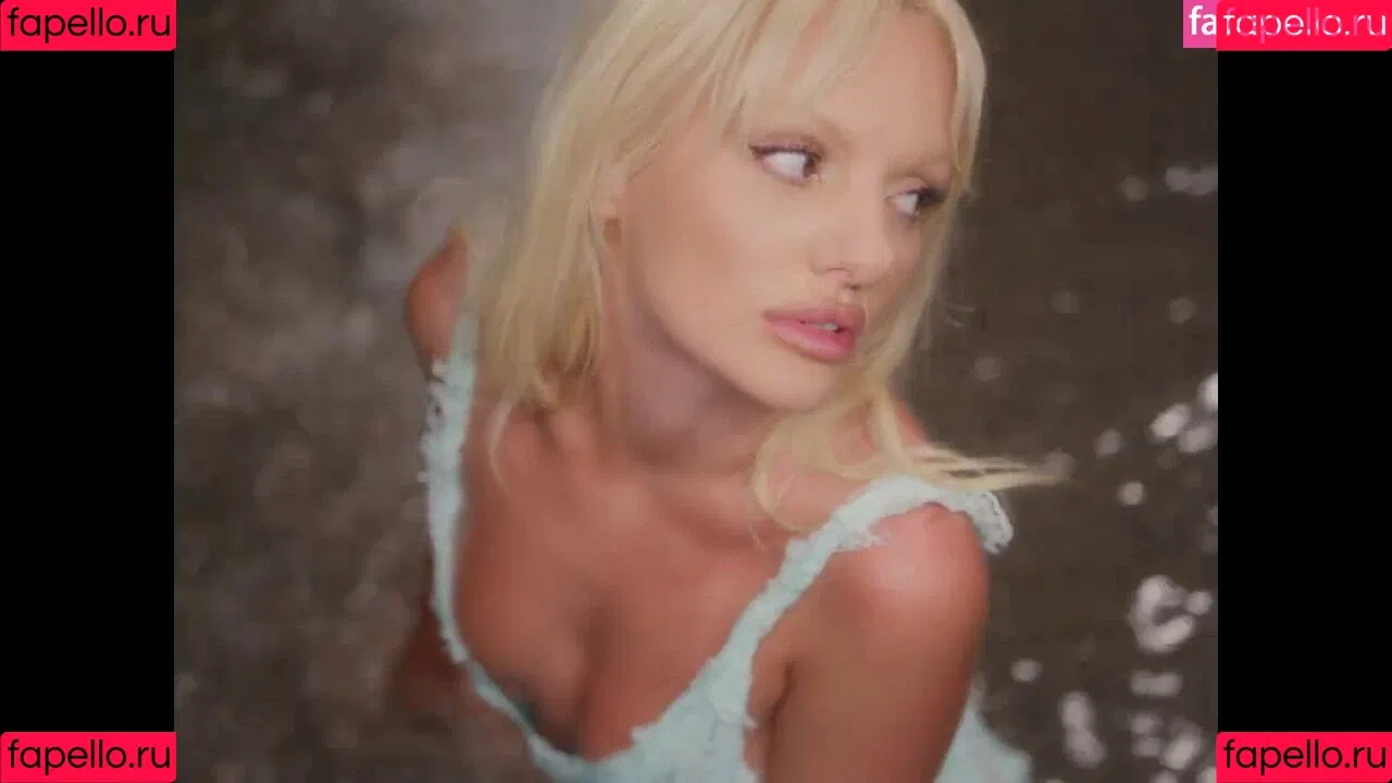 Alexandra Stan / alexandrastan Onlyfans Photo Gallery 