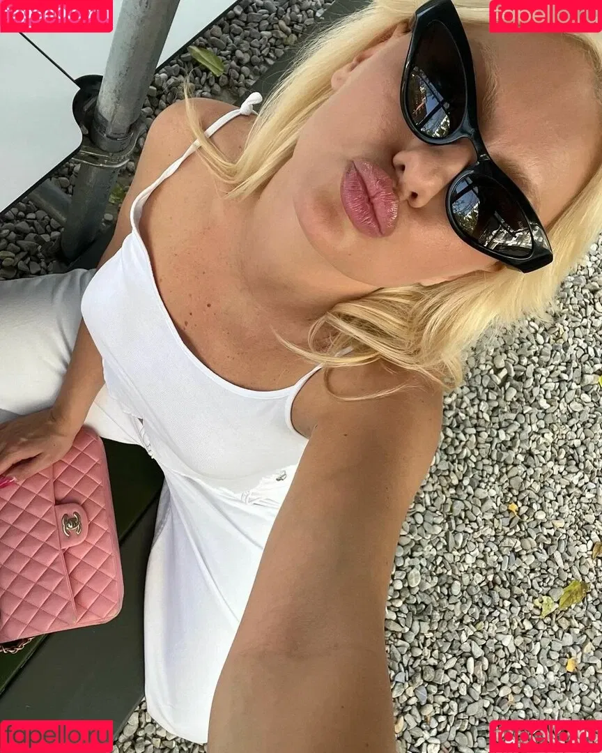 Alexandra Stan / alexandrastan Onlyfans Photo Gallery 