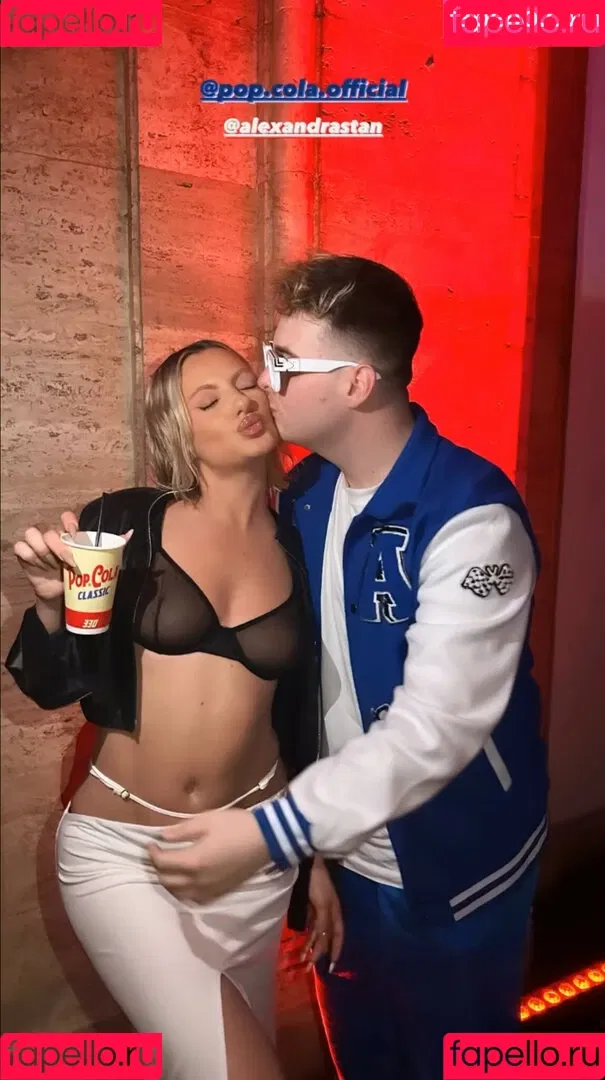 Alexandra Stan / alexandrastan Onlyfans Photo Gallery 