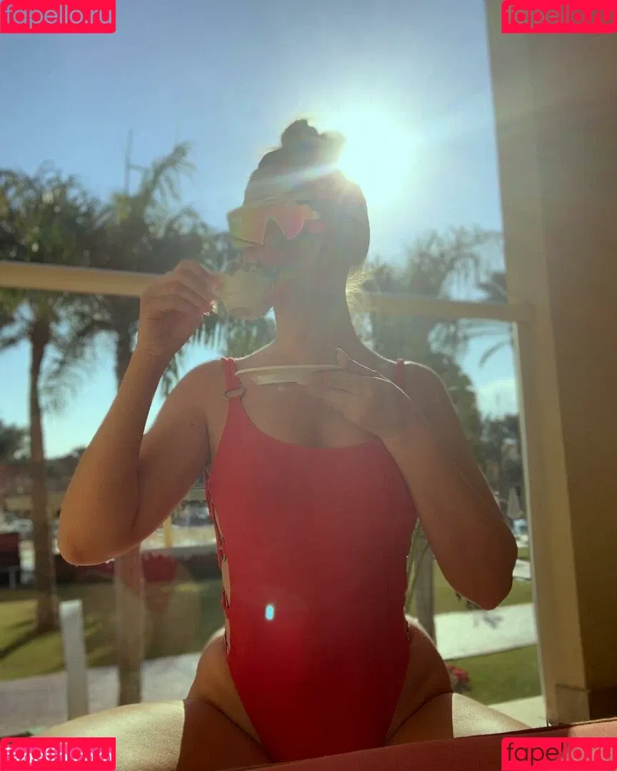 Alexandra Stan / alexandrastan Onlyfans Photo Gallery 