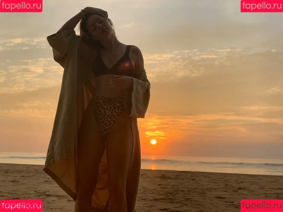 Alexandra Stan / alexandrastan Onlyfans Photo Gallery 