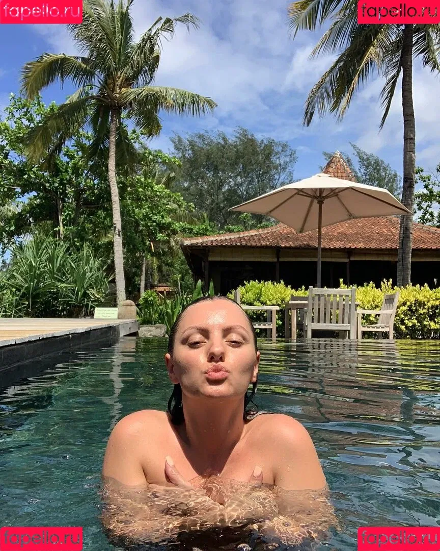 Alexandra Stan / alexandrastan Onlyfans Photo Gallery 