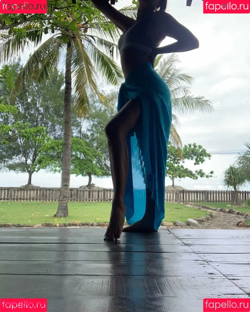Alexandra Stan / alexandrastan Onlyfans Photo Gallery 