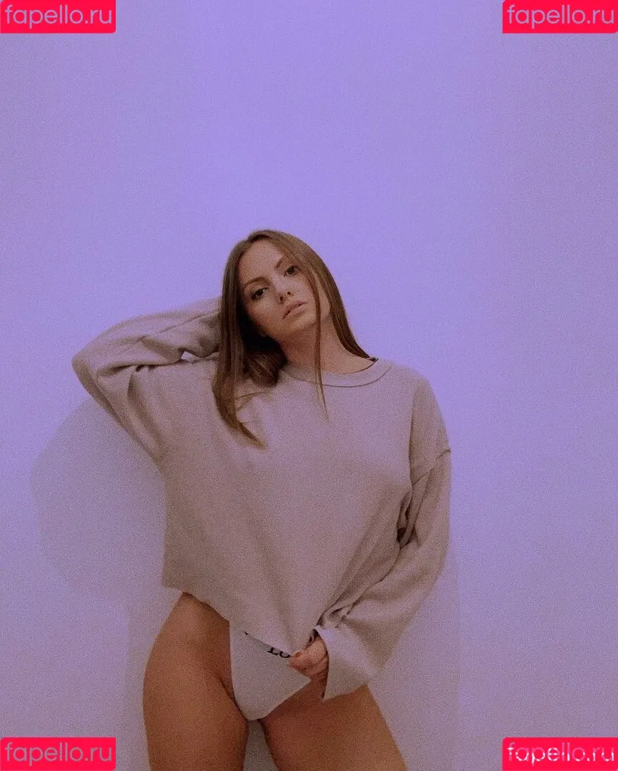 Alexandra Stan / alexandrastan Onlyfans Photo Gallery 