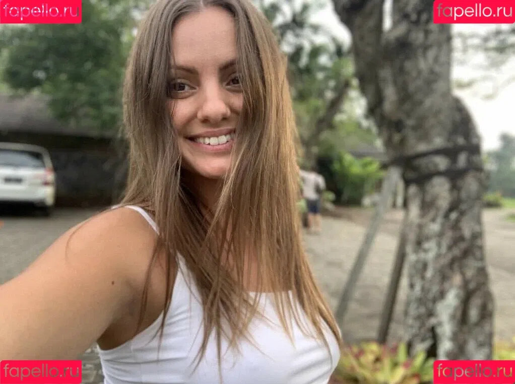 Alexandra Stan / alexandrastan Onlyfans Photo Gallery 