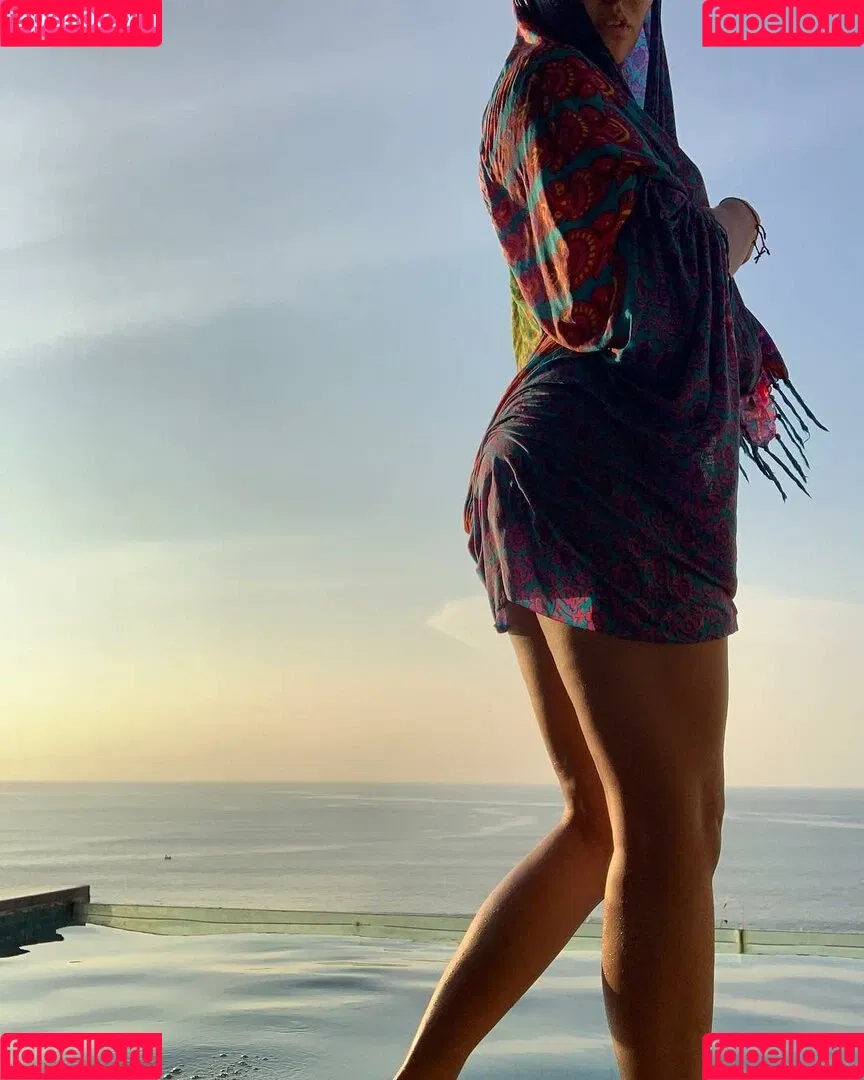 Alexandra Stan / alexandrastan Onlyfans Photo Gallery 