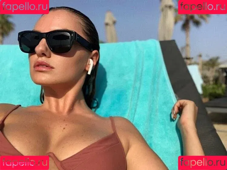 Alexandra Stan / alexandrastan Onlyfans Photo Gallery 