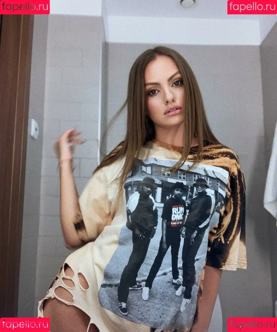 Alexandra Stan / alexandrastan Onlyfans Photo Gallery 