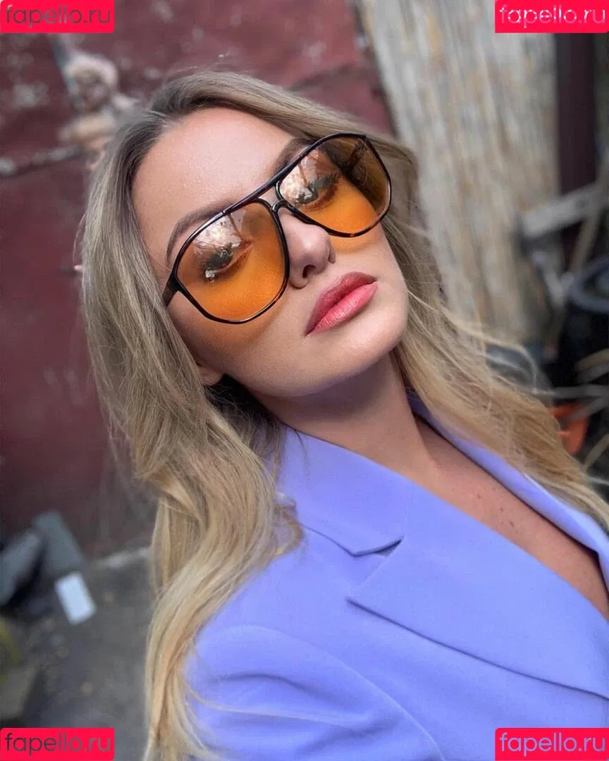 Alexandra Stan / alexandrastan Onlyfans Photo Gallery 