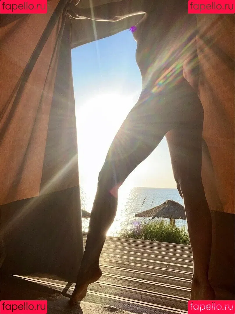 Alexandra Stan / alexandrastan Onlyfans Photo Gallery 