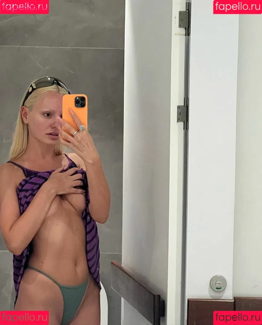 Alexandra Stan / alexandrastan Onlyfans Photo Gallery 
