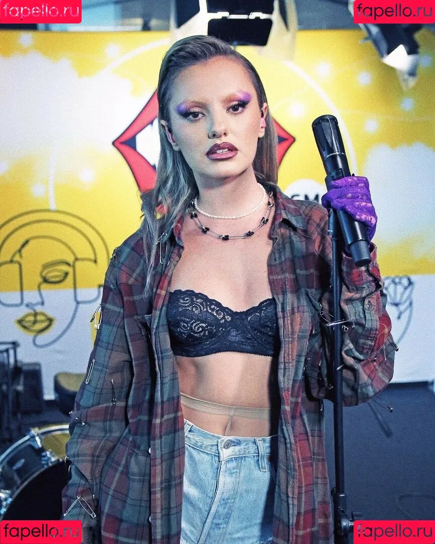 Alexandra Stan / alexandrastan Onlyfans Photo Gallery 