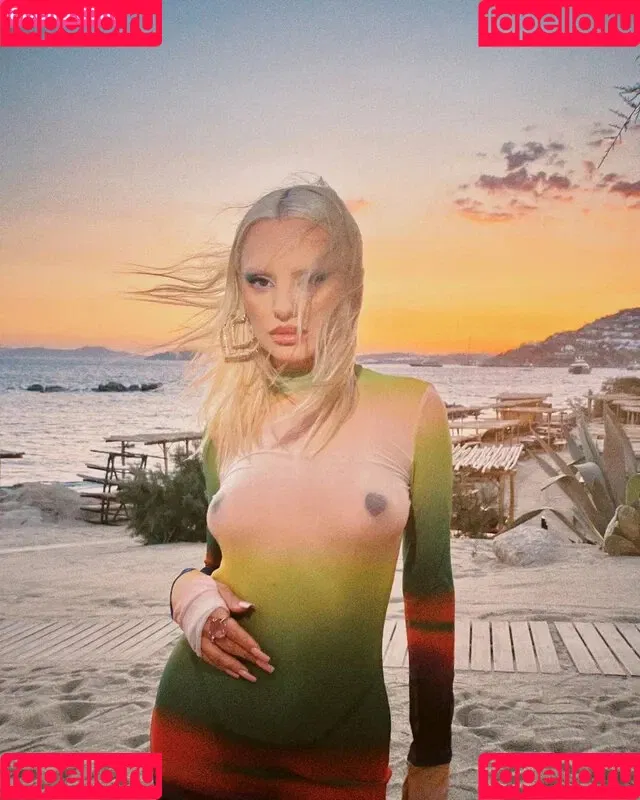 Alexandra Stan / alexandrastan Onlyfans Photo Gallery 