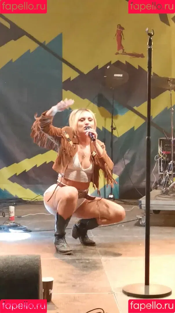 Alexandra Stan / alexandrastan Onlyfans Photo Gallery 