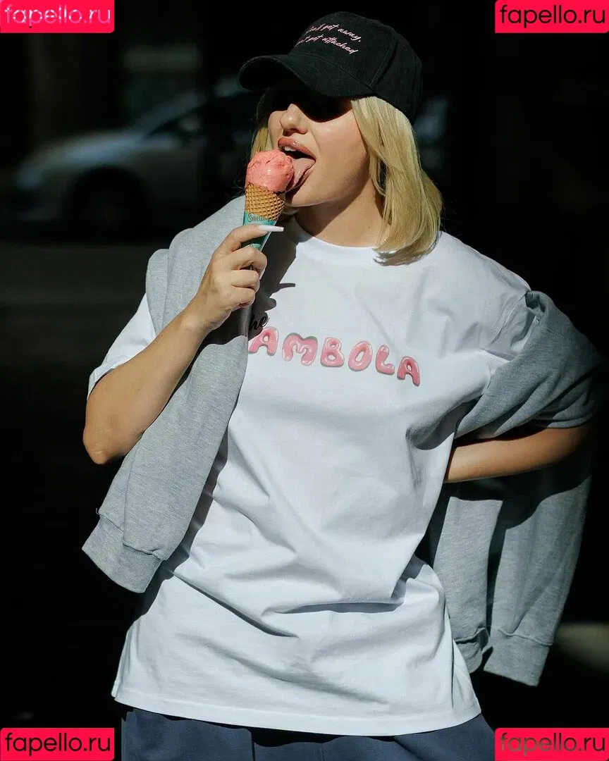 Alexandra Stan / alexandrastan Onlyfans Photo Gallery 