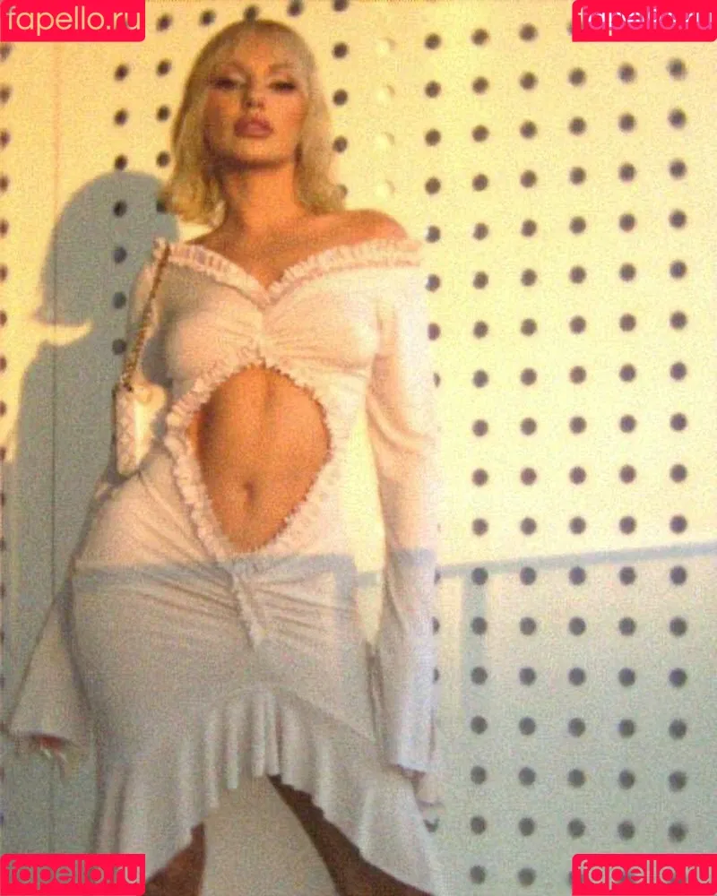 Alexandra Stan / alexandrastan Onlyfans Photo Gallery 