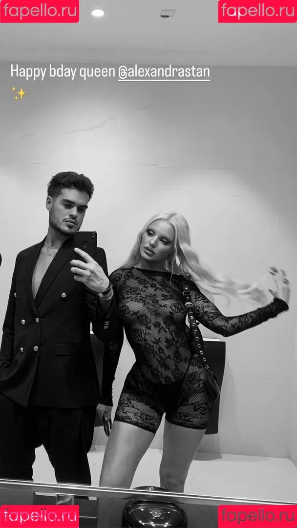 Alexandra Stan / alexandrastan Onlyfans Photo Gallery 