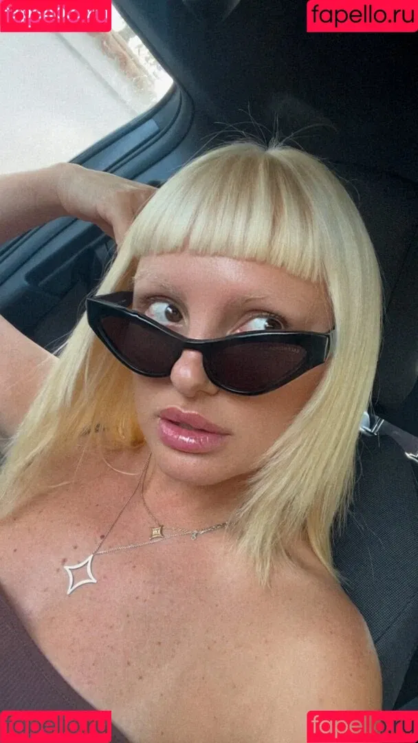 Alexandra Stan / alexandrastan Onlyfans Photo Gallery 