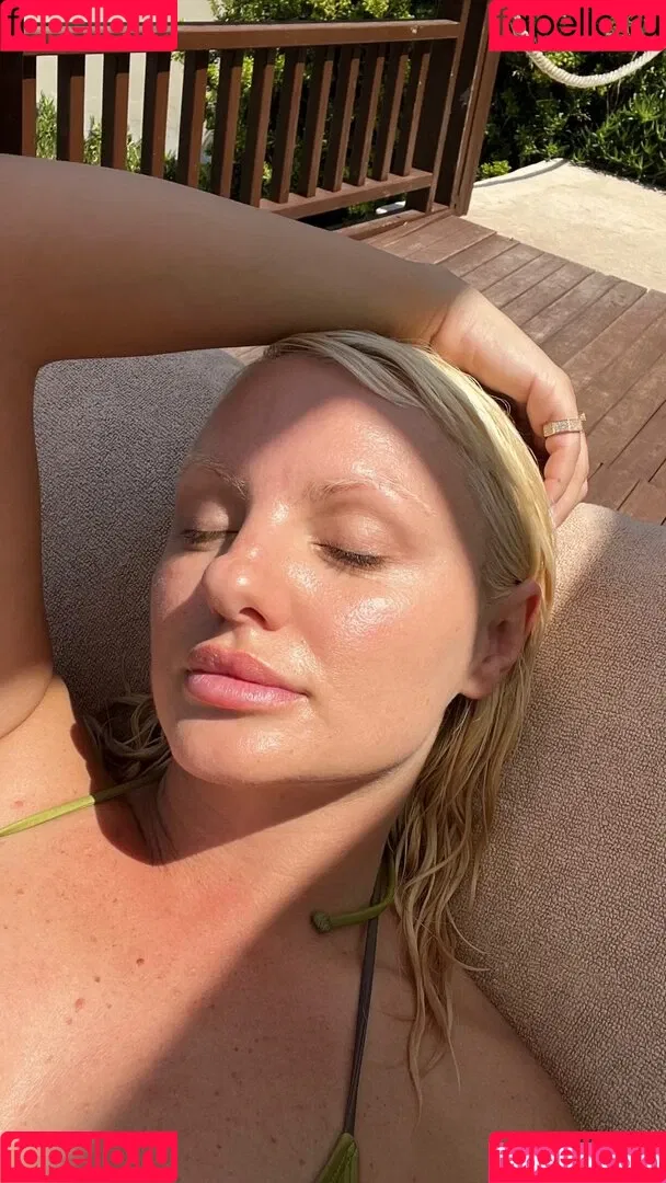 Alexandra Stan / alexandrastan Onlyfans Photo Gallery 