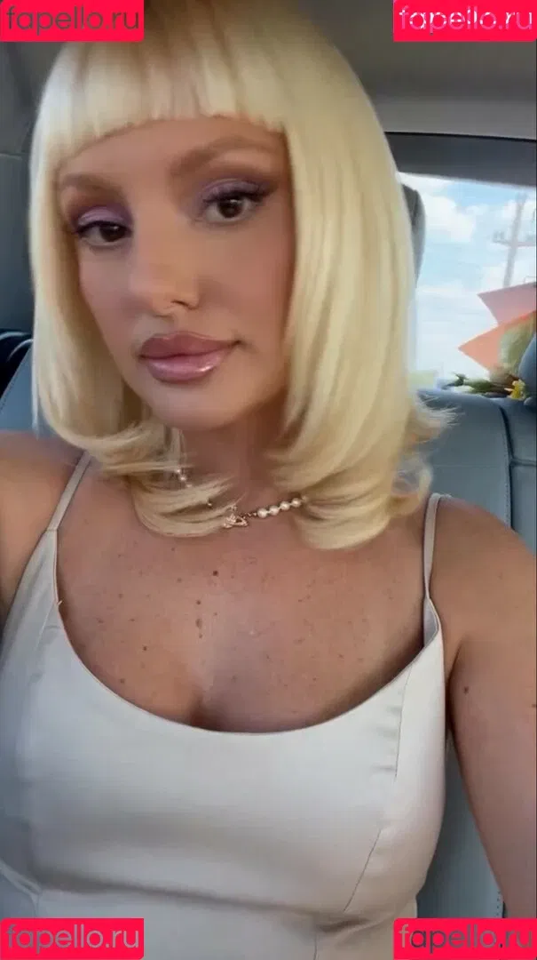 Alexandra Stan / alexandrastan Onlyfans Photo Gallery 