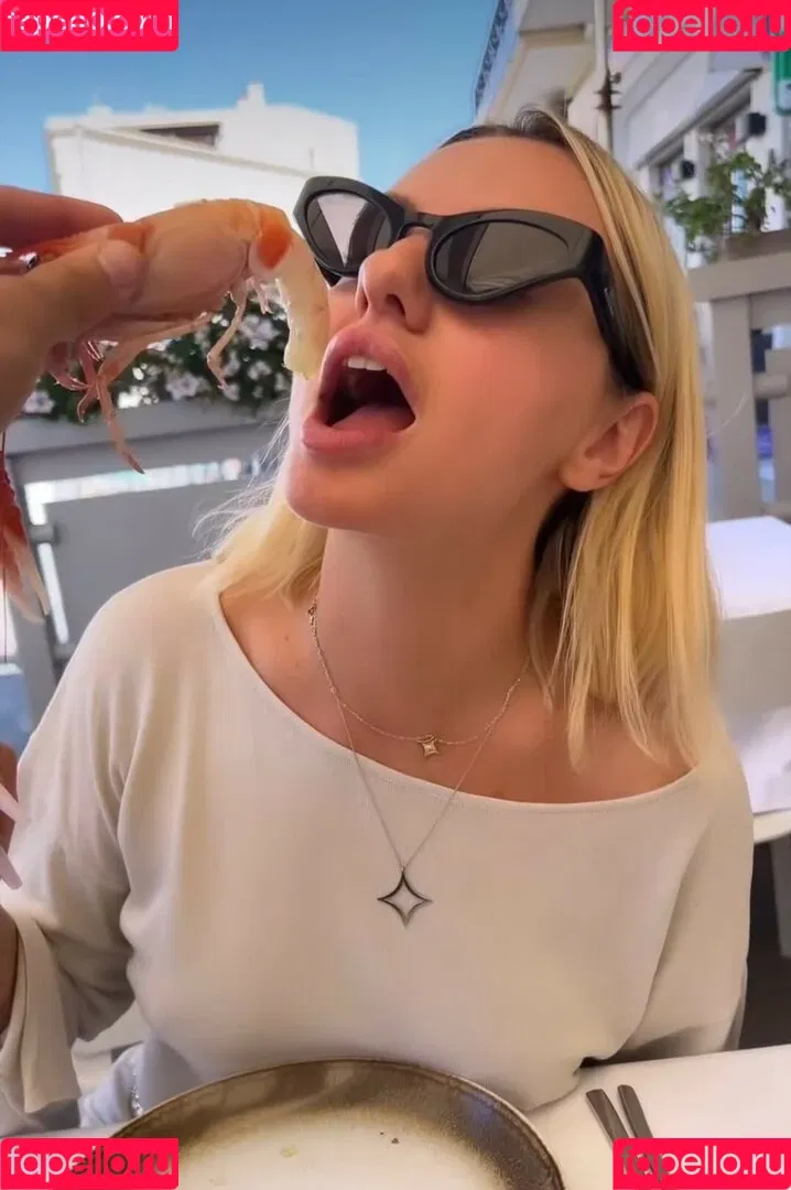 Alexandra Stan / alexandrastan Onlyfans Photo Gallery 