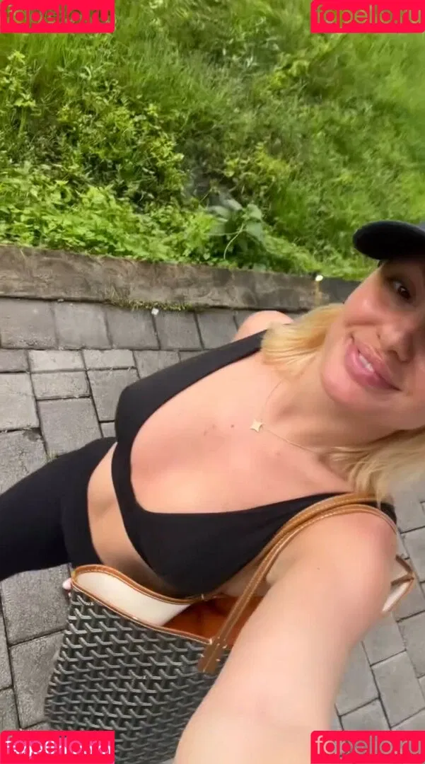 Alexandra Stan / alexandrastan Onlyfans Photo Gallery 