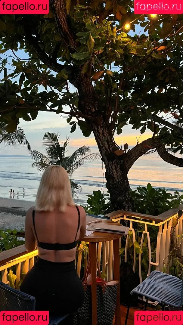 Alexandra Stan / alexandrastan Onlyfans Photo Gallery 