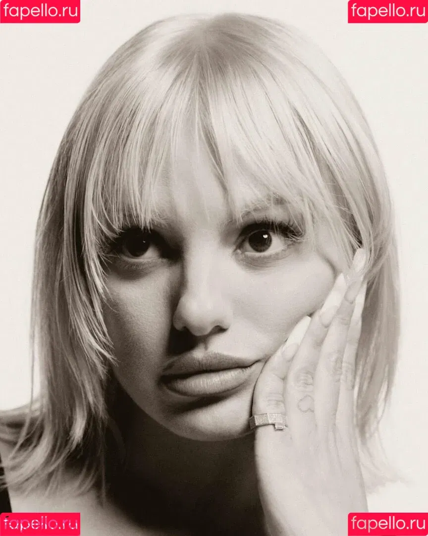 Alexandra Stan / alexandrastan Onlyfans Photo Gallery 