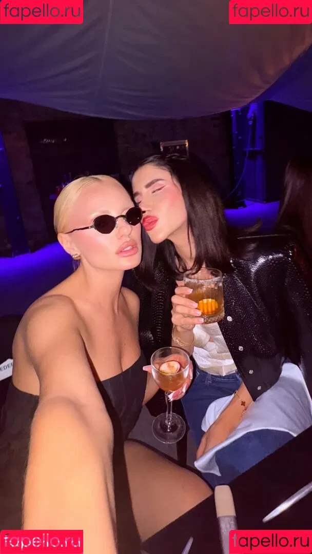 Alexandra Stan / alexandrastan Onlyfans Photo Gallery 