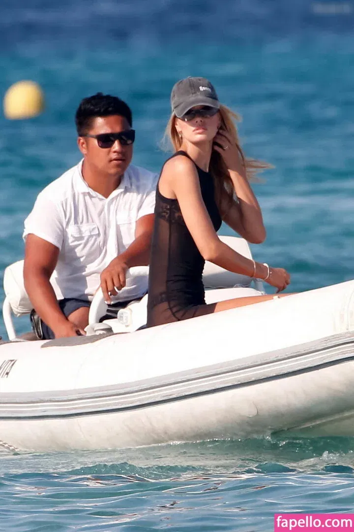 Frida Aasen / frida_aasen Onlyfans Photo Gallery 