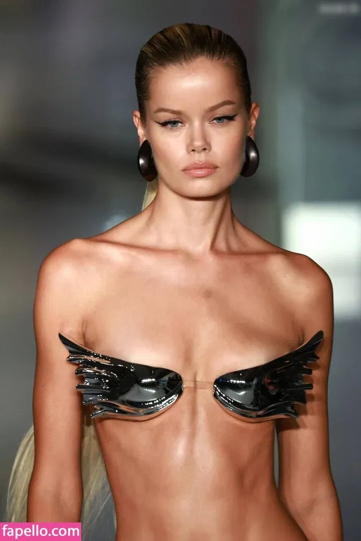 Frida Aasen / frida_aasen Onlyfans Photo Gallery 