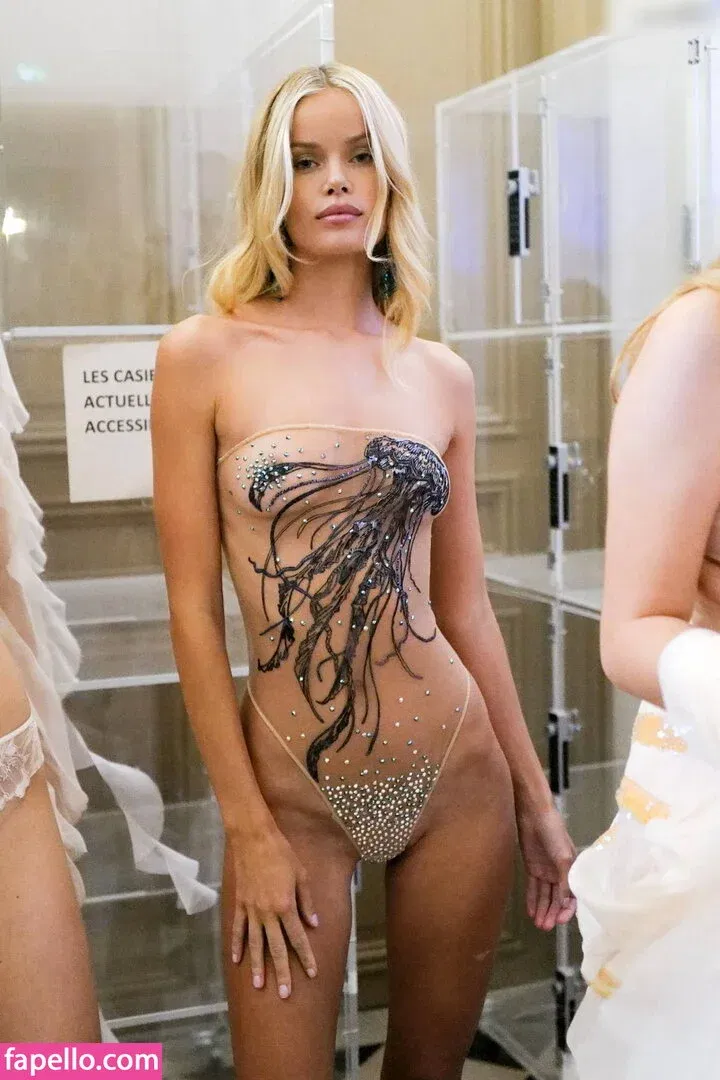 Frida Aasen / frida_aasen Onlyfans Photo Gallery 