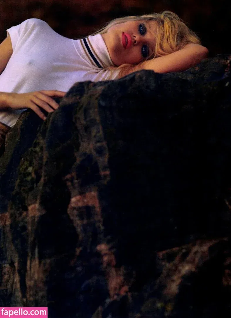 Frida Aasen / frida_aasen Onlyfans Photo Gallery 