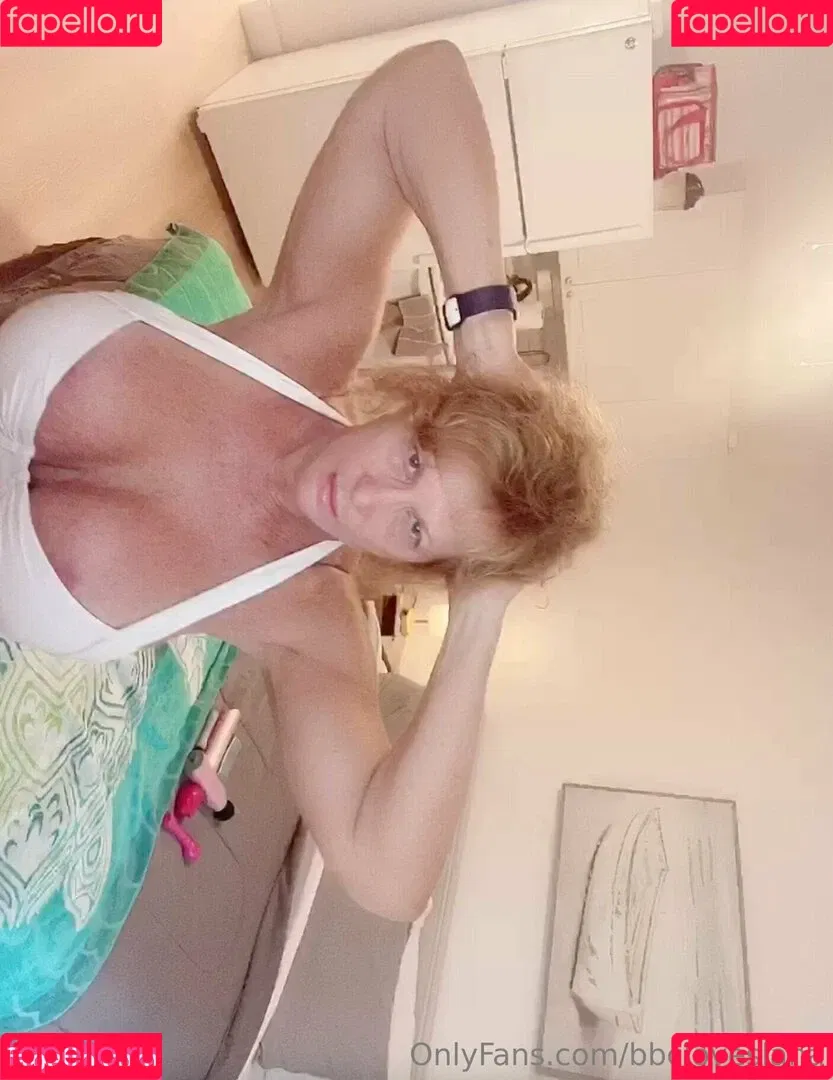 bbcloveslana / withloveleena Onlyfans Photo Gallery 